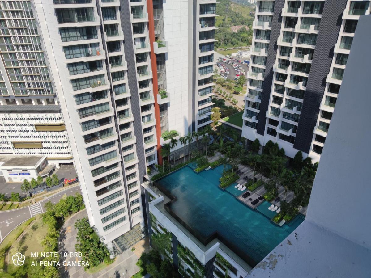 Kumkum Homestay 3 Bedroom Suite Nusajaya  Exterior foto